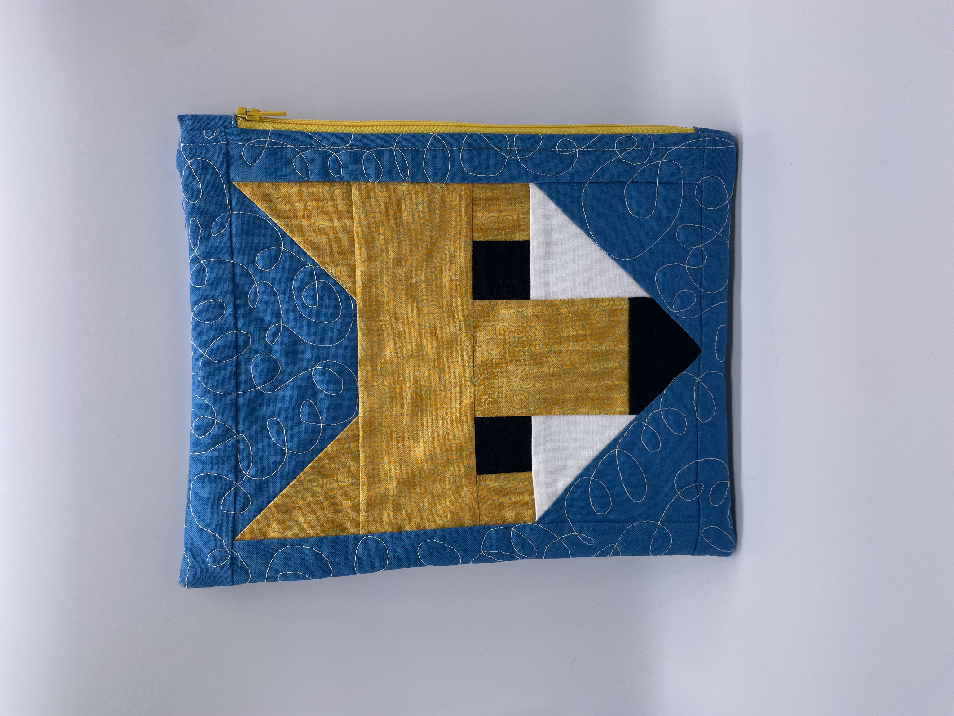 Fox Pouch Yellow 1